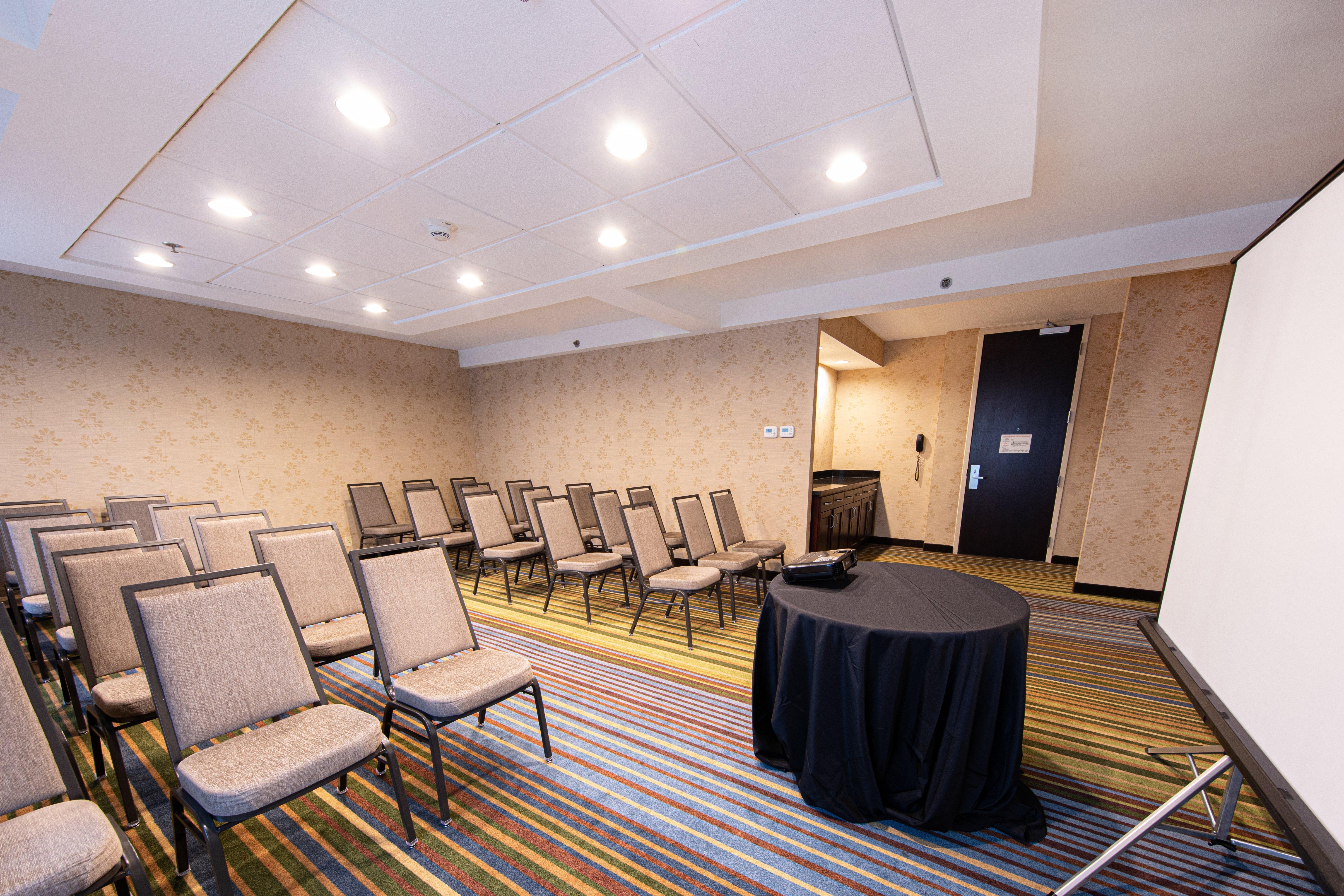Holiday Inn St. Louis Airport West Earth City By Ihg Exterior foto